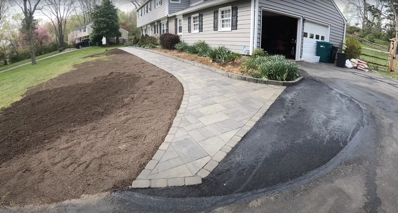 Concrete Patios, Walkways & Sidewalks service in Waterbury CT